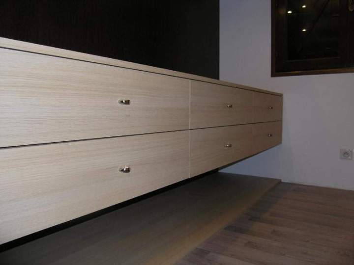 Armoire bois sur mesure Ajaccio