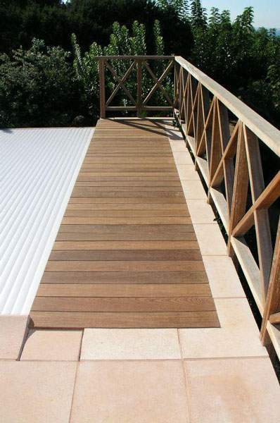 Terrasse bois maison contemporaine Ajaccio