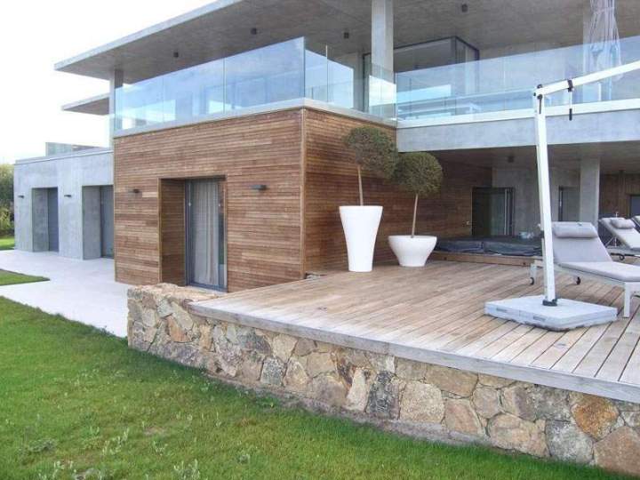 Menuiserie bois et rénovation extérieure Ajaccio