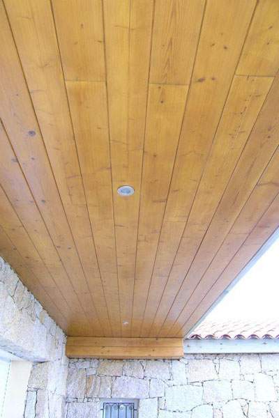 Plafond en bois maison Ajaccio