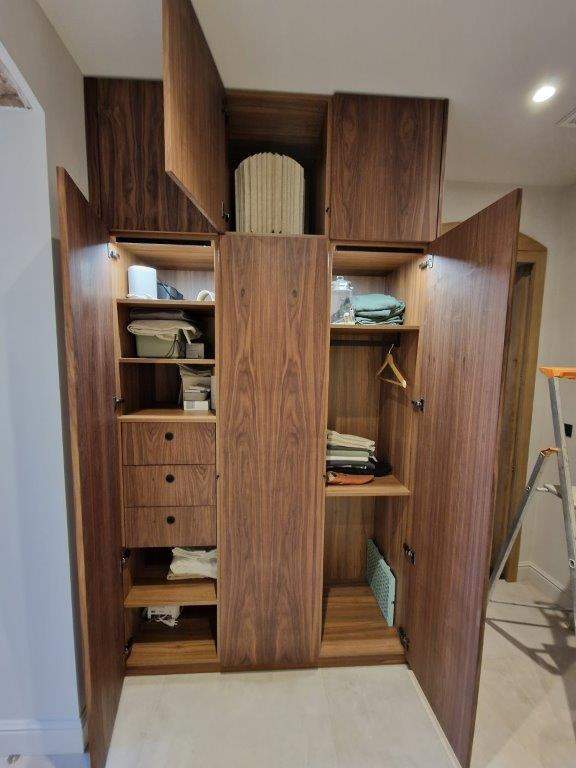 Dressing vêtements Ajaccio