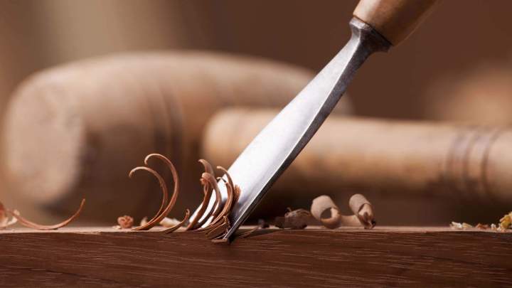 Sculpture bois avec gouge Ajaccio