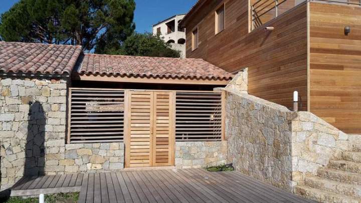 Menuiserie bois sur mesure Ajaccio